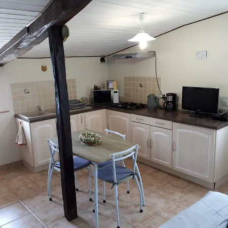 Gite Pouton Saint-Loubouer Exterior photo